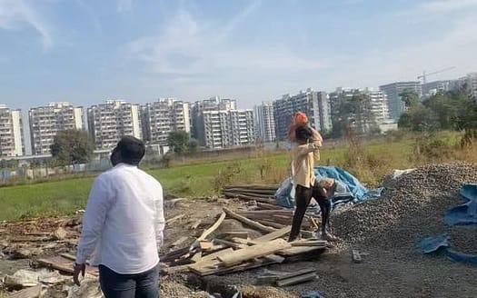 R Zone Plot For Sale 1350 Sqft